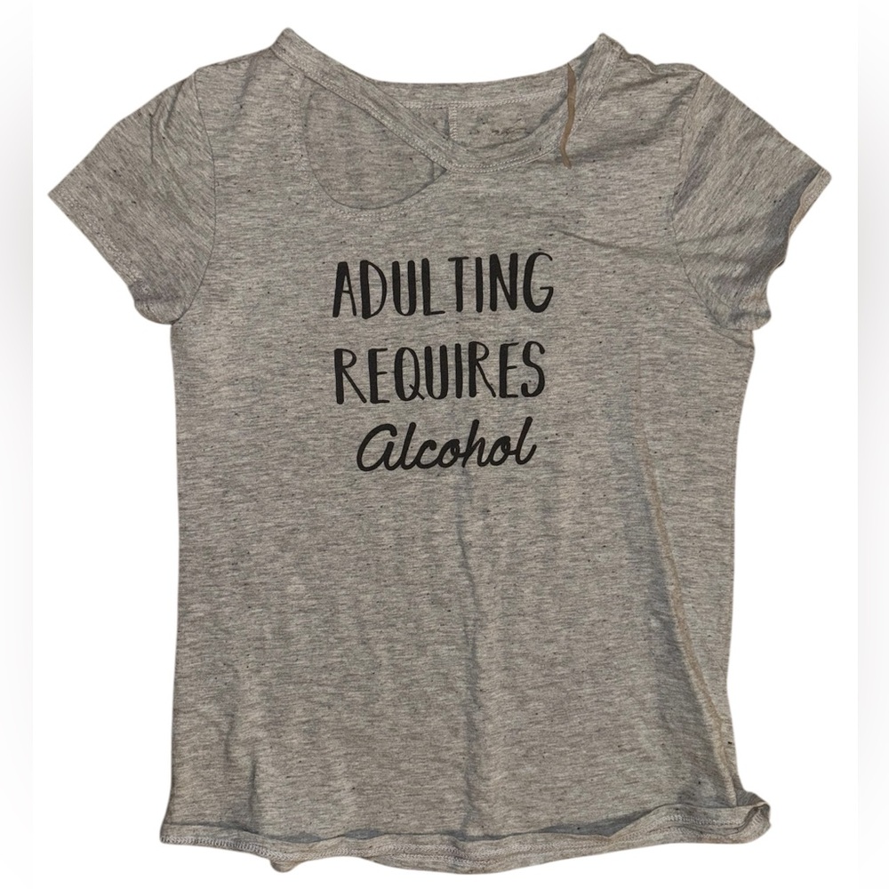 Graphic tee